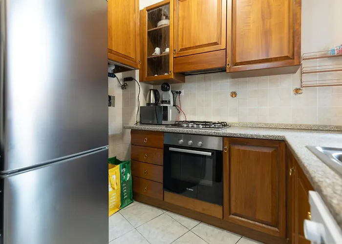 M.g. 2 A Un Passo Da Tutto * بولونيا